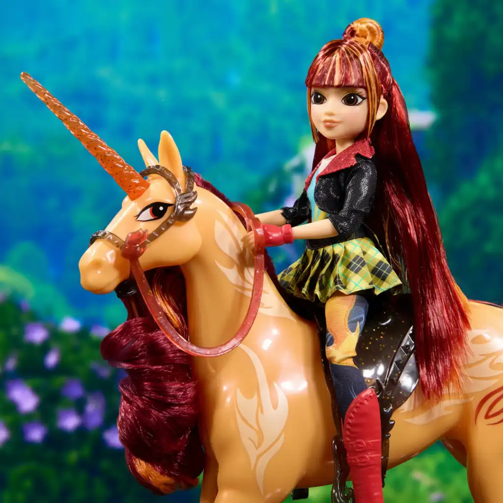 Expand your collection with more heroes from the Power of Friendship series.