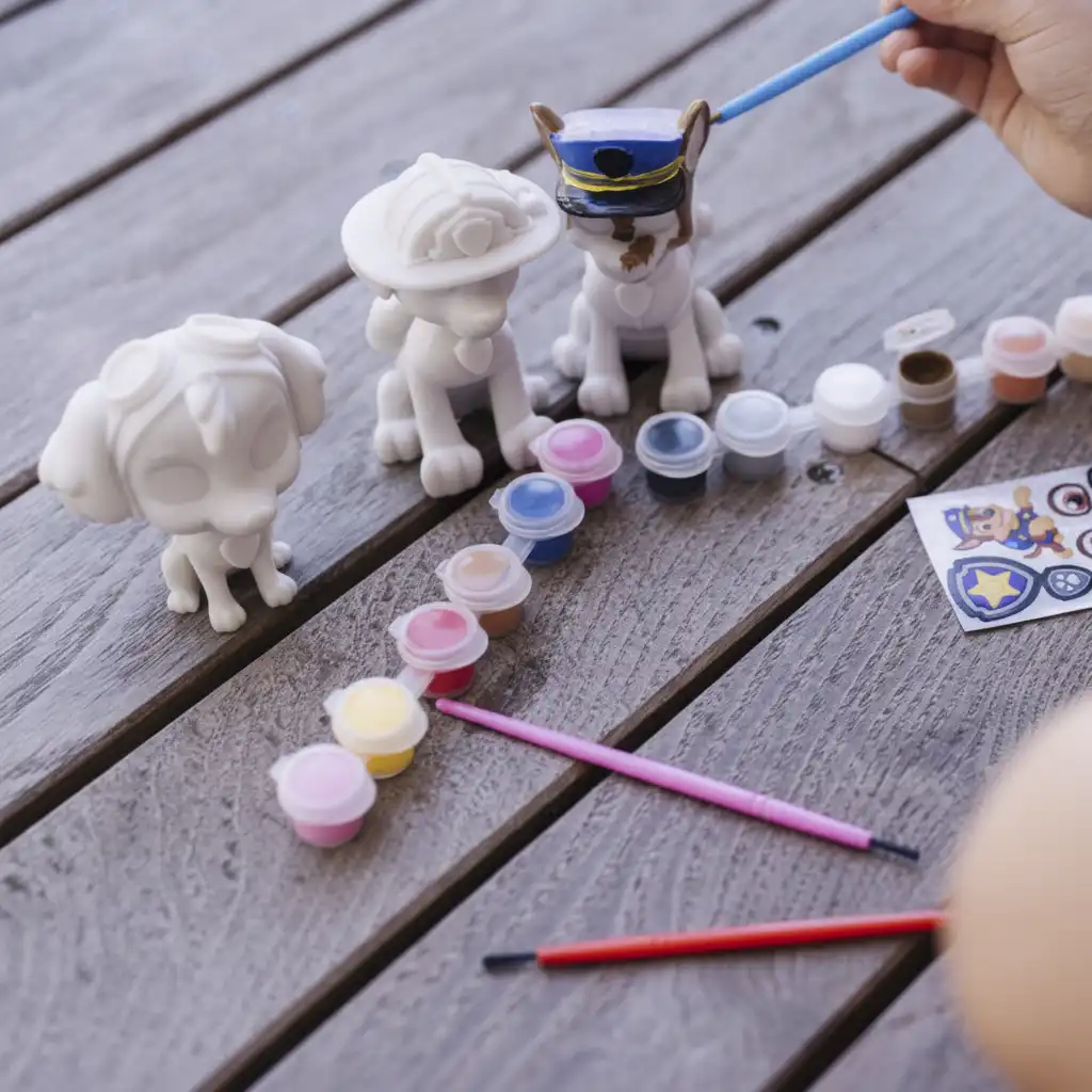 Detailed figurines ready for your creative ideas.
