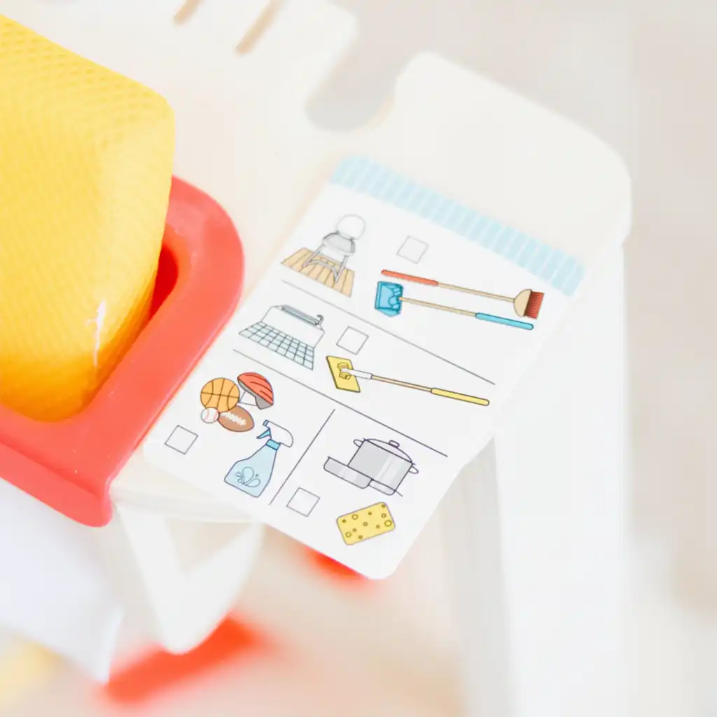 Practical stand for easy storage of all cleaning aids