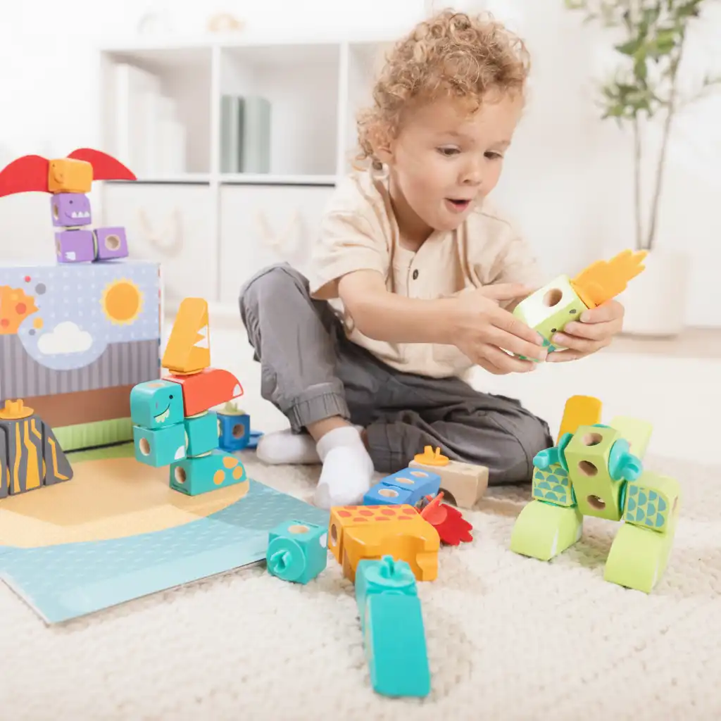 Discover new ways of playing with a foldable play surface.