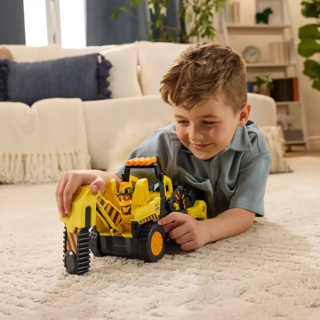 Discover creative ways to play with Rubble and his saw.
