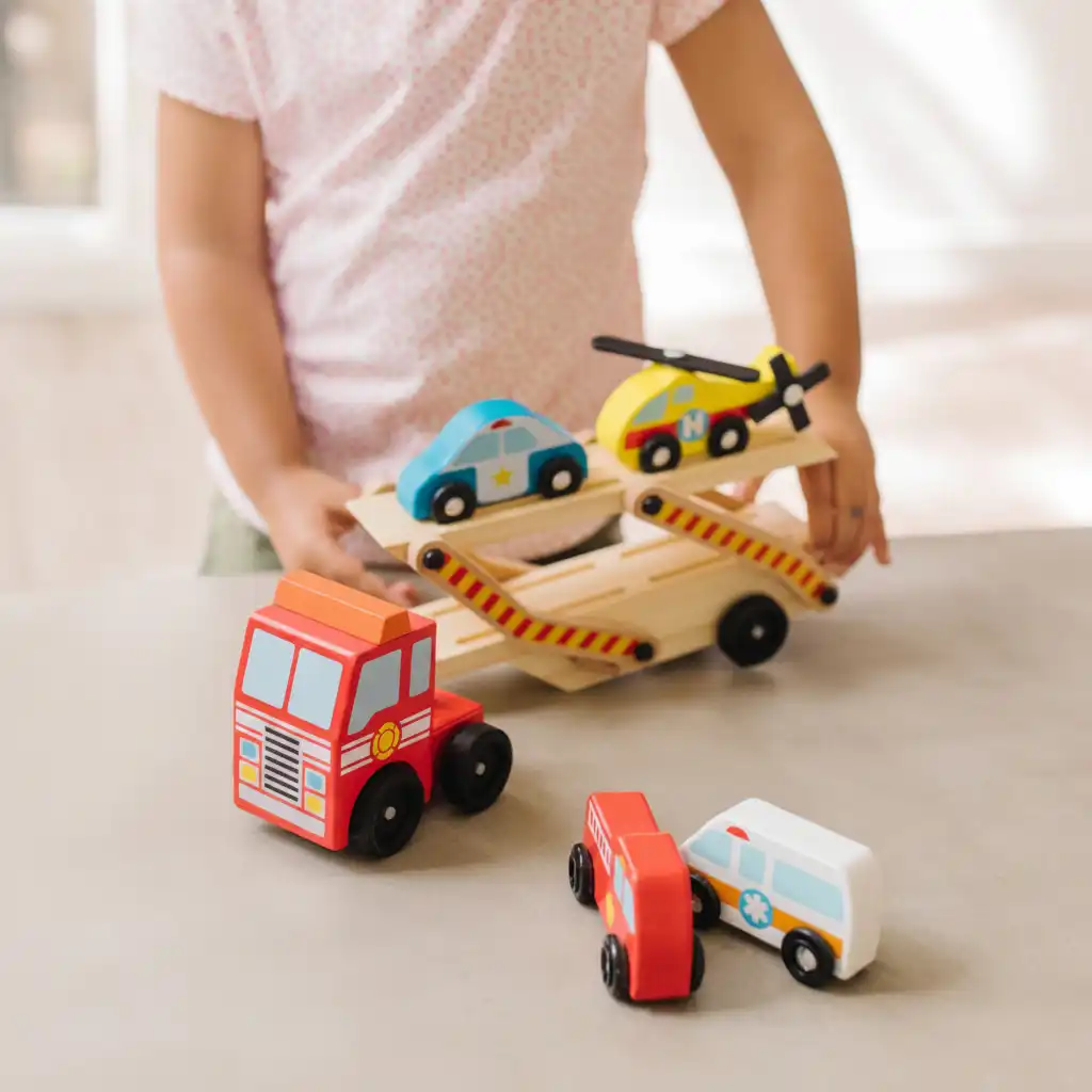 Toy that naturally develops children's dexterity and motor skills