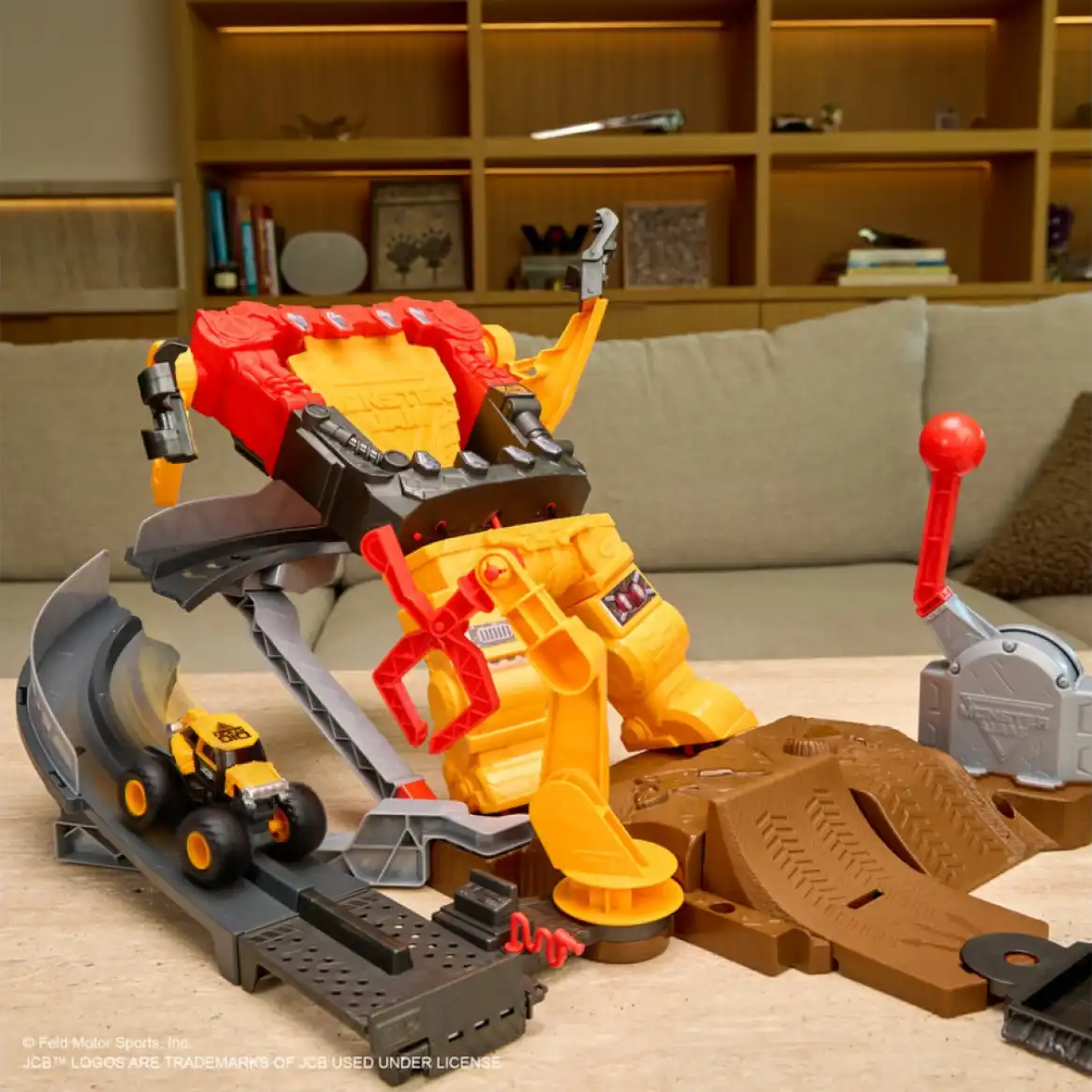 Endless fun with the robot you can continually defeat and fix.