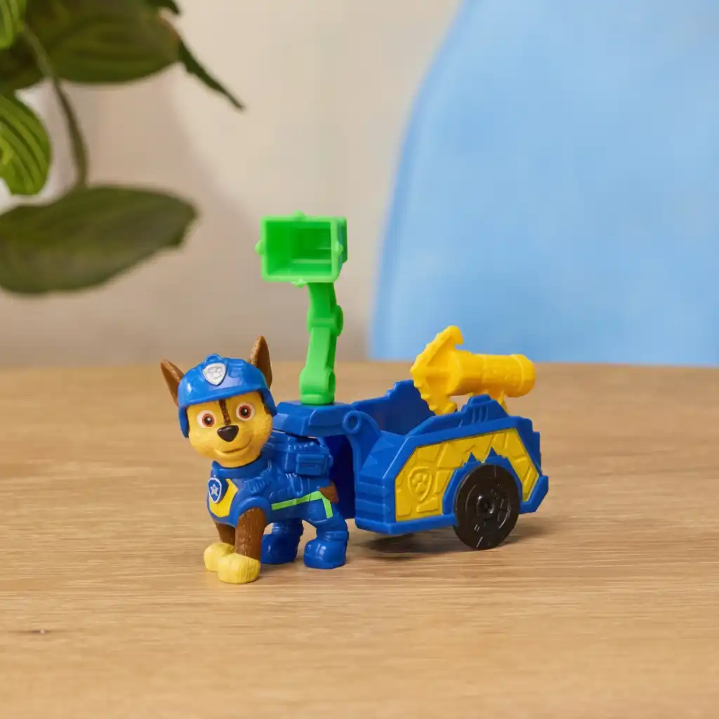 Versatile tools for endless creative play possibilities.
