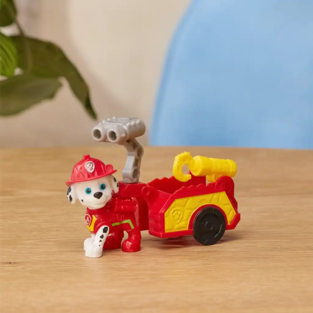 Ergonomic design ideal for the small hands of little rescuers.