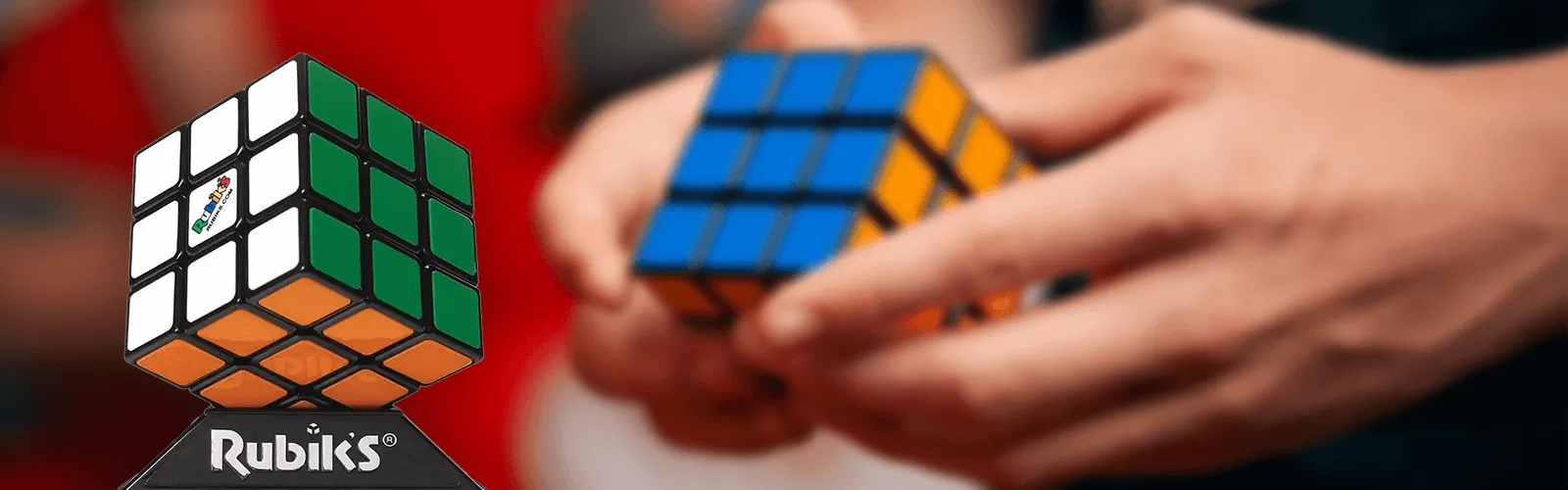 Master the speed of light with the electronic puzzle Rubik’s Rush.